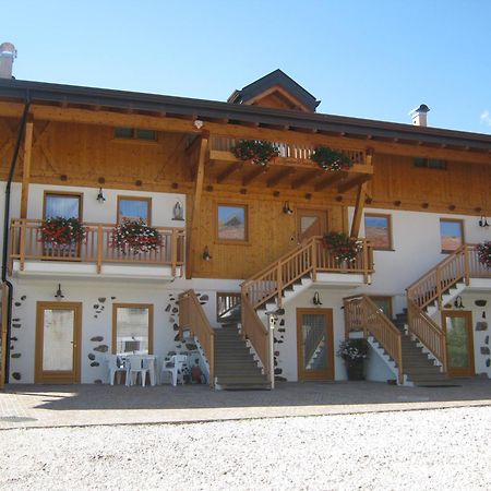 Agriturismo Pisani Brez Luaran gambar